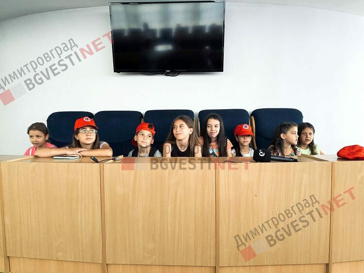 Над 200 деца се включиха в игра за велосипеди, 30 вече превзеха общината и ОбС