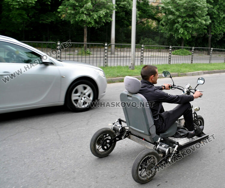Община Хасково и „Пътна полиция“ с кампания за електрически тротинетки и велосипеди