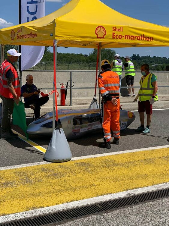 Ученически отбор от Чепеларе стана пети в Европа на състезанието "Шел еко маратон"