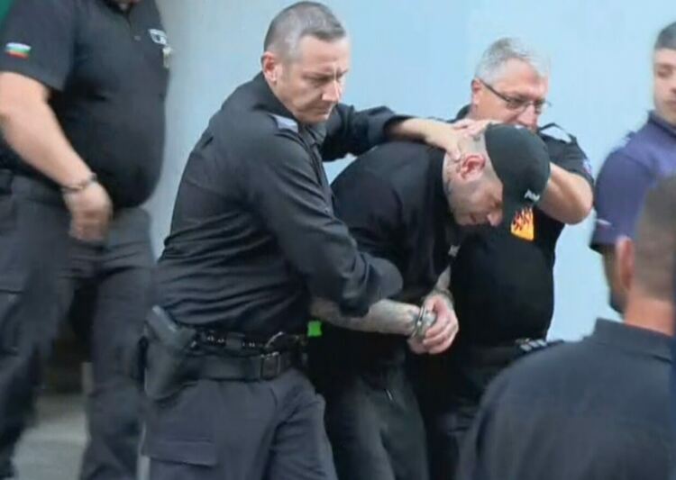 Георги Семерджиев е от обкръжението на Таки, плащал за полицейски чадър, според медии