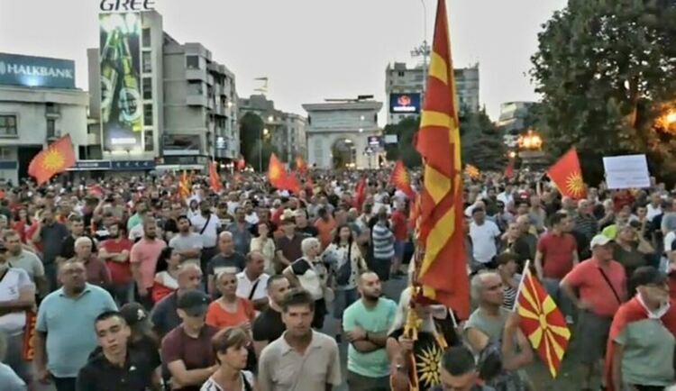 Блокади с цяла Северна Македония, "Алианс на албанците" прекрати сътрудничеството си с ВМРО-ДПМЕ