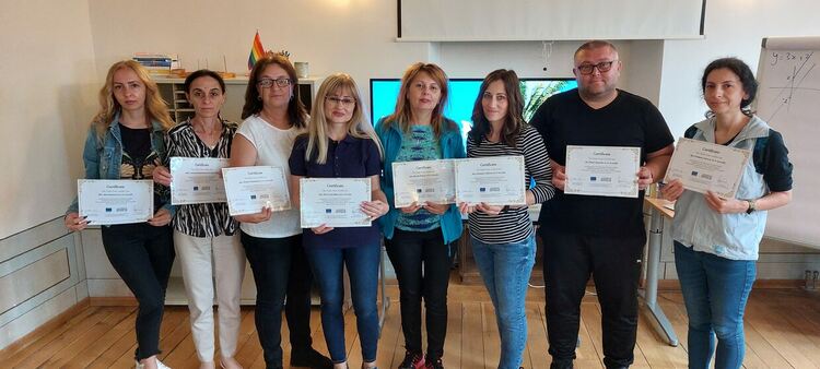 Педагози от гимназията по икономика се обучаваха в Германия