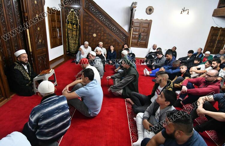 Хасковските мюсюлмани с първа молитва за Курбан Байрам