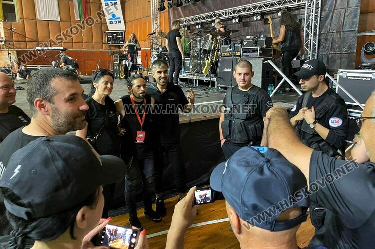 Рок взрив в зала „Дружба“