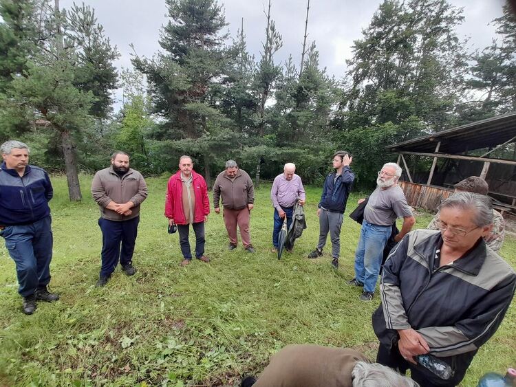 Серафимовци почетоха паметта на загиналите за свободата на връх Света Неделя