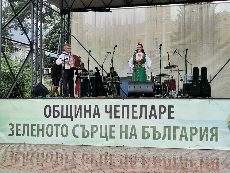 Рев на мотори "Харли Дейвидсън" огласи Чепеларе /галерия/