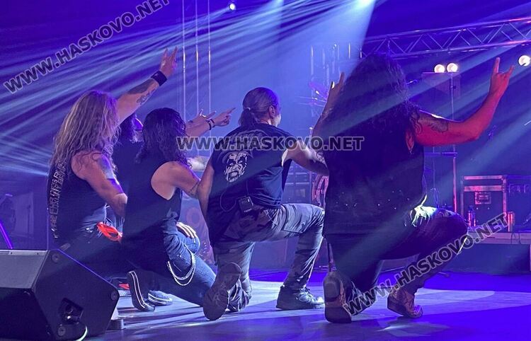 Рок взрив в зала „Дружба“