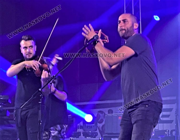 Рок взрив в зала „Дружба“