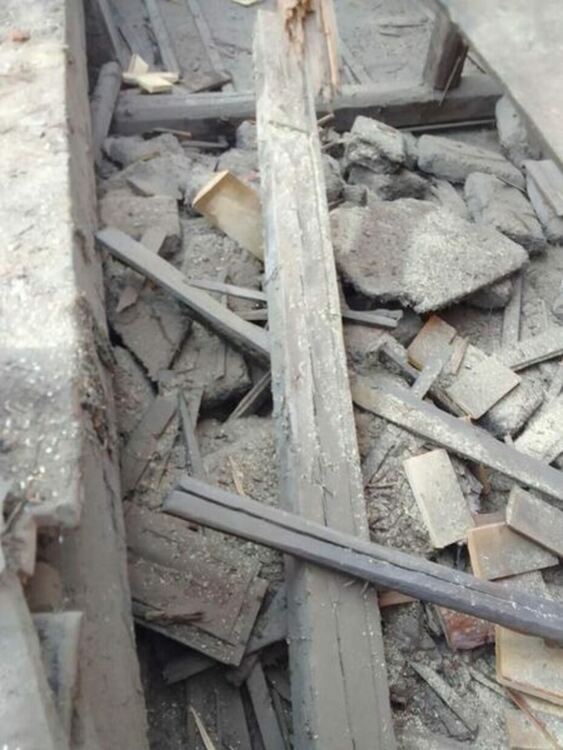 Голяма част от покрива на Регионалния исторически музей в Перник вече е обновена