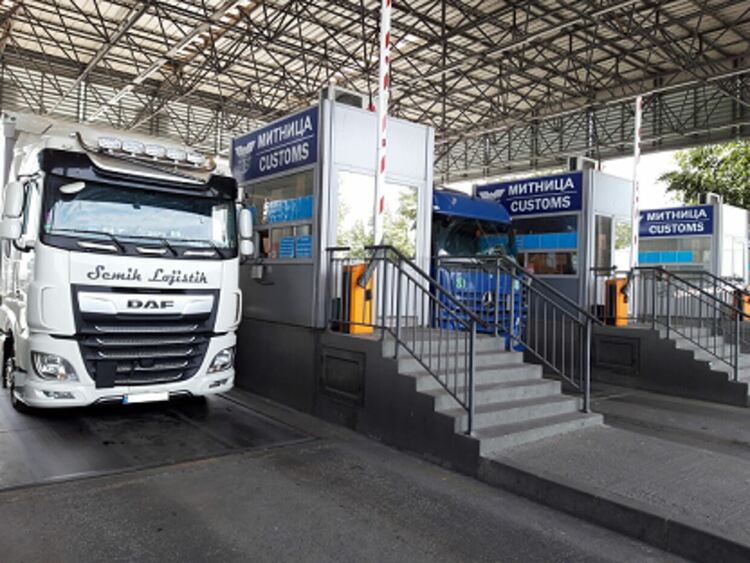 На Капитан Андреево засякоха отклонение на транзитни стоки за 142 хил. лева