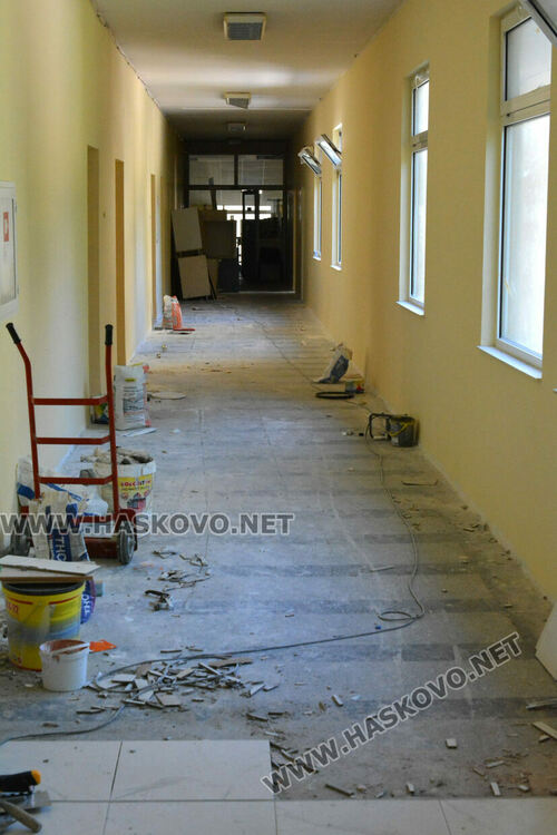 Обновяват Детско отделение в хасковската болница, ремонтът в АГО приключва