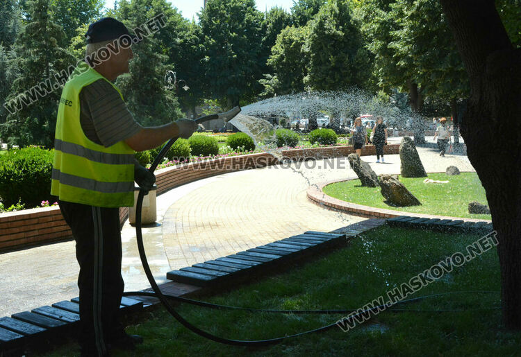 По горещниците  гадаем каква ще е годината