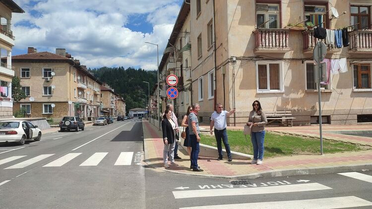 ФЛАГ и Европейската  банка доволни от изпълнението на обектите в Рудозем, в готовност да финансират нови