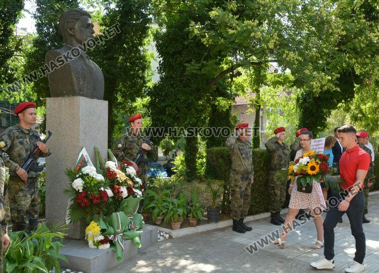 Честваме 185 години от рождението на Васил Левски