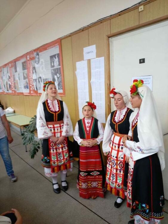 Нови отличия за младите певци на „Зора-Зорничка“ от международен конкурс и фестивал