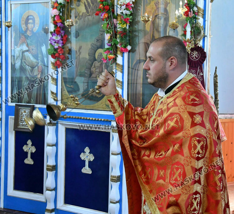 Тържествена литургия за Свети Илия и 130-годишнината на църквата във Воден