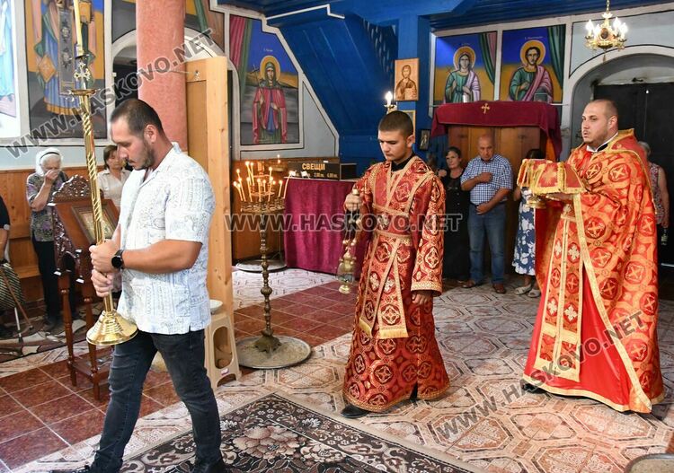 Тържествена литургия за Свети Илия и 130-годишнината на църквата във Воден