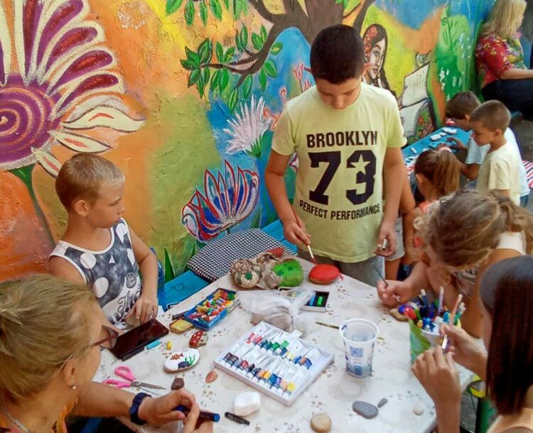 Открит урок по акордеон събра деца и възрастни в бряговското читалище