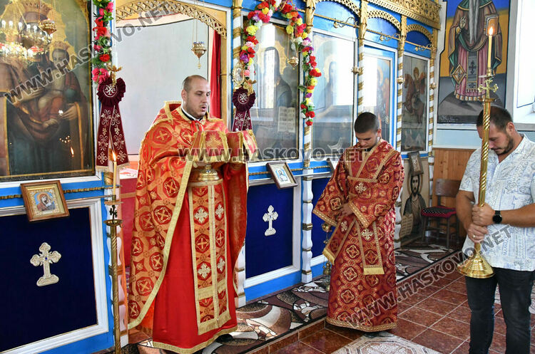 Тържествена литургия за Свети Илия и 130-годишнината на църквата във Воден