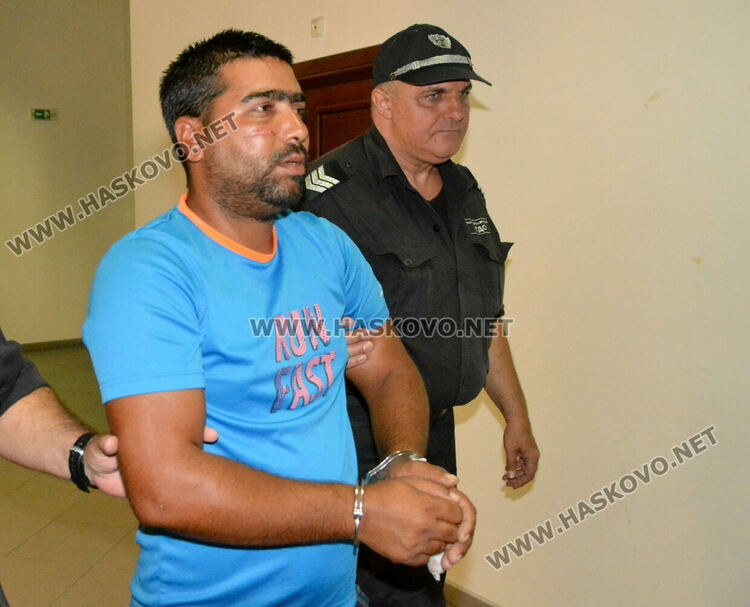 Пияният без книжка, убил жена с кола е хващан за 27 нарушения на пътя