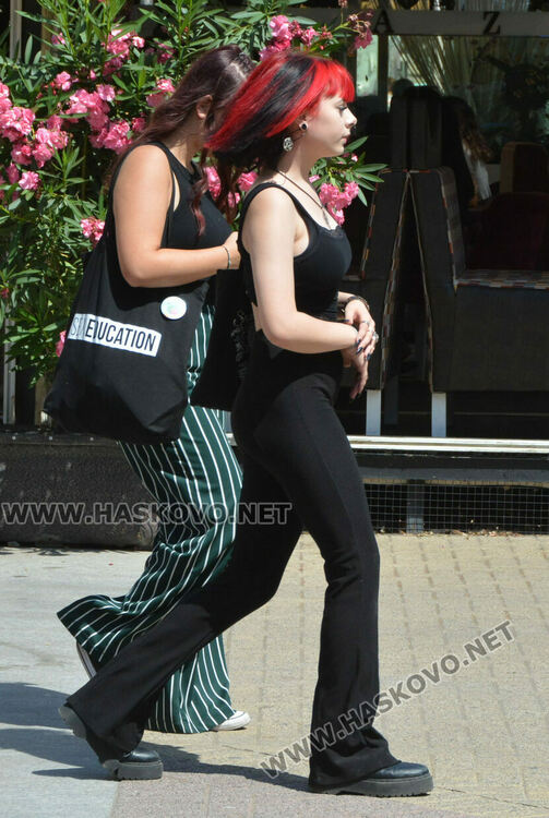 Пълни паркове и басейни в Хасковско в горещата събота