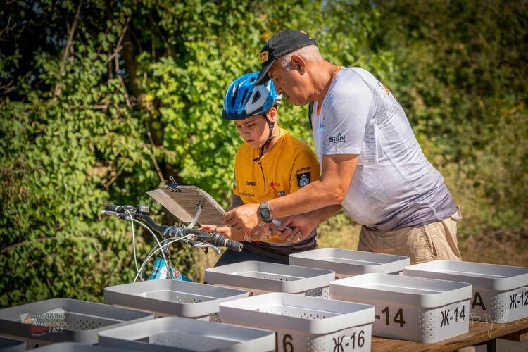 Злато и бронз за състезателите на “Компас” от държавното по колоориентиране