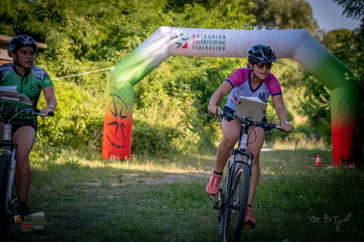 Злато и бронз за състезателите на “Компас” от държавното по колоориентиране