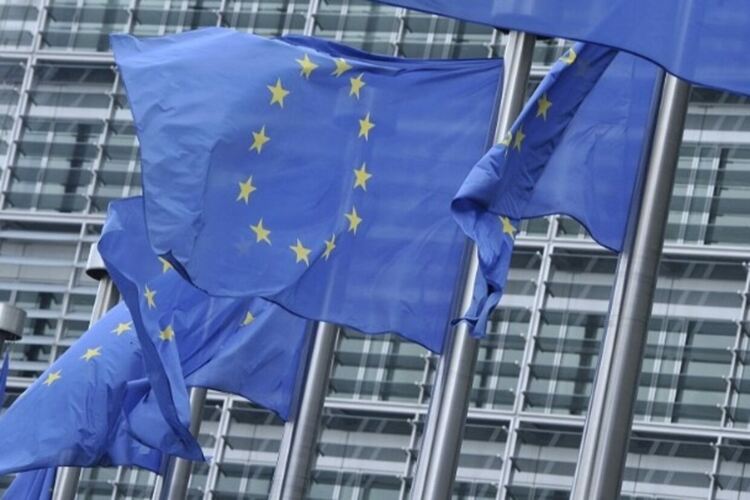 ЕС намалява потреблението на газ с 15% до март 2023 г.