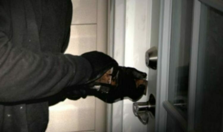 Разкриха кражба на колело и телфер в Димитровград 