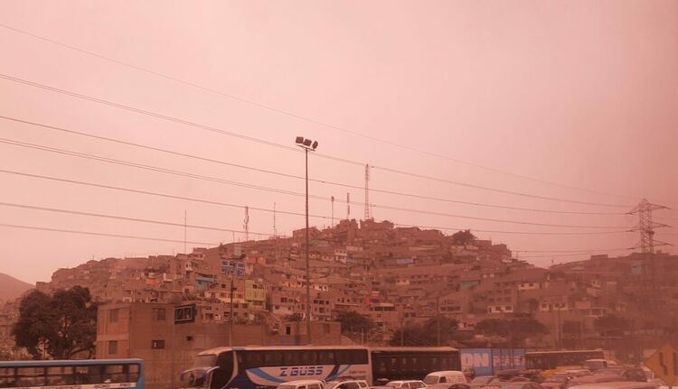 Мъгла над Лима