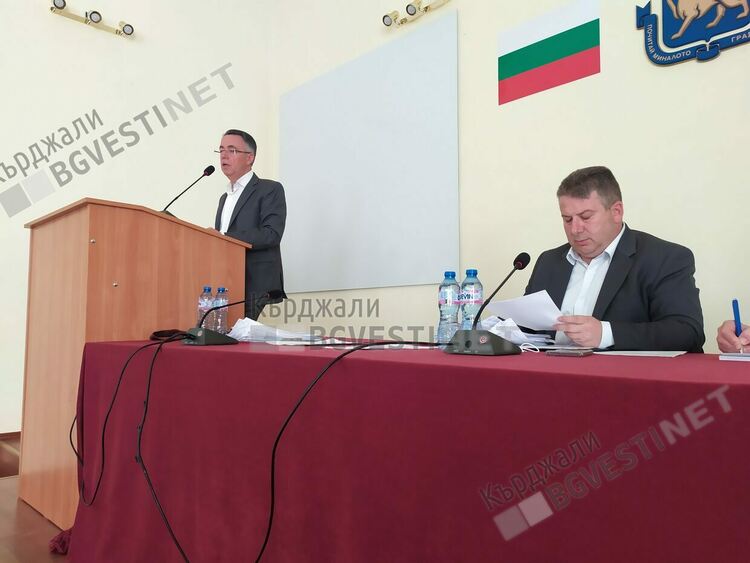 Увеличават броя на децата в групите на детските градини в общината,съветниците са единодушно „за“