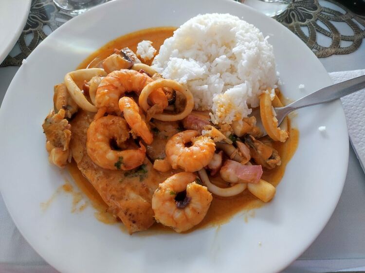 Да спиш под звездите на Кордилера Бланка