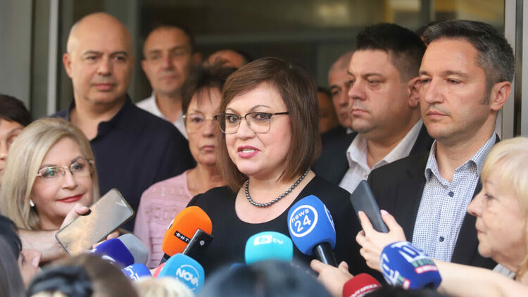 Нинова: Радев е част от групата, която свали правителството
