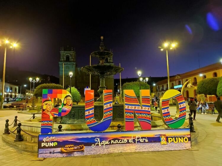 Пуно - на брега на Титикака