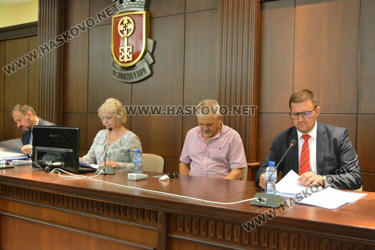 Пет електробуса в движение от понеделник в Хасково, реши Общинския съвет