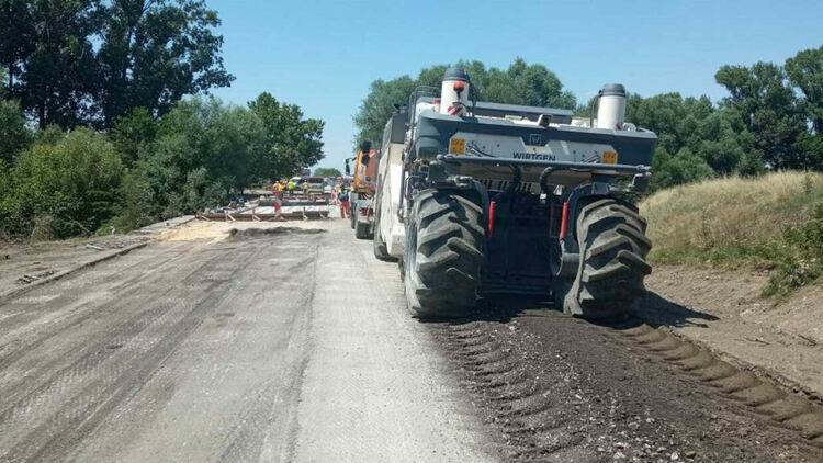 Oграничават движението при кръстовището на Околовръстния път на Пловдив за с. Първенец