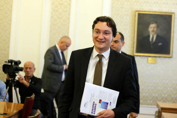 Крум Зарков