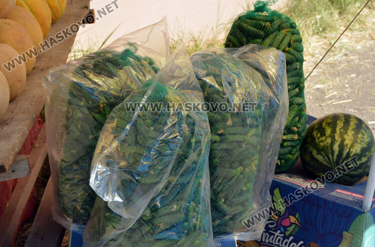 Жалват се от ежедневни проверки на пазара между Хасково и Конуш