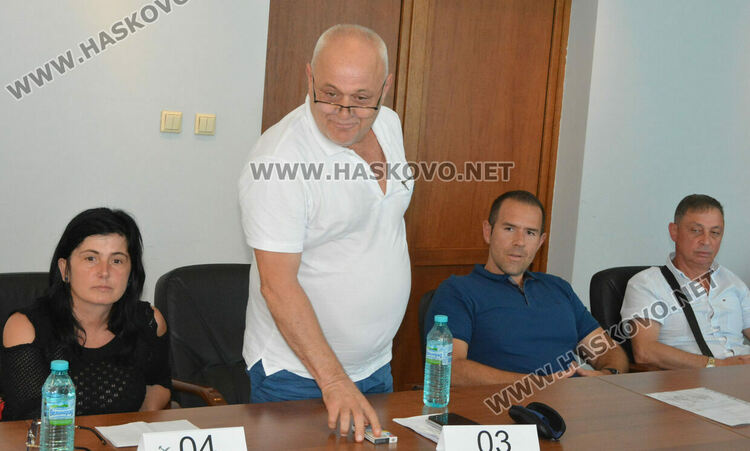 Собственикът на „ЕМ комфорт“ спечели с 4,4 млн.лв търга за паркингите до „21 век“ и пл “Свобода“, но с друга фирма