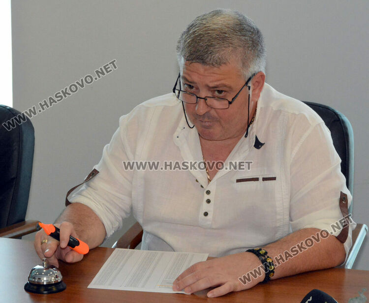 Собственикът на „ЕМ комфорт“ спечели с 4,4 млн.лв търга за паркингите до „21 век“ и пл “Свобода“, но с друга фирма