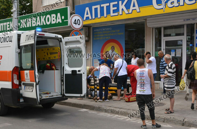 Мъж припадна до автогарата в Хасково
