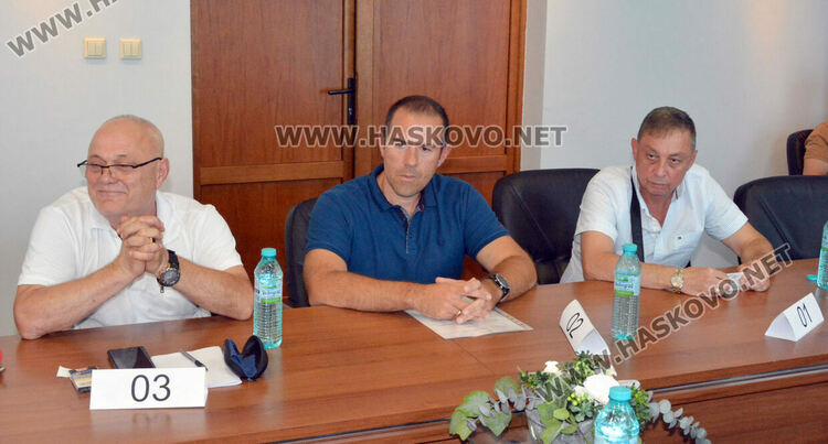 Собственикът на „ЕМ комфорт“ спечели с 4,4 млн.лв търга за паркингите до „21 век“ и пл “Свобода“, но с друга фирма