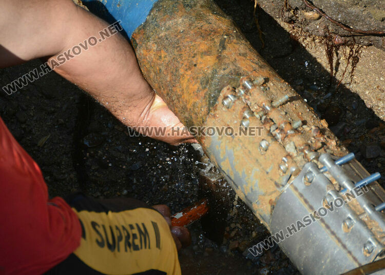 Затворени улици в Хасково заради ВиК аварии, „Бадема“ без вода