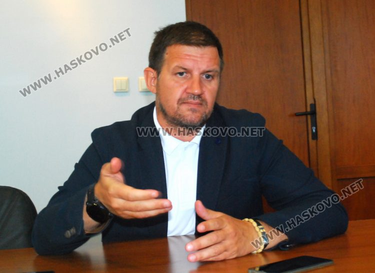 Станислав Дечев