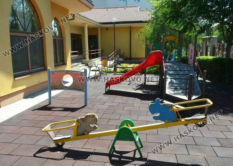 Общностният център в Хасково търси подкрепа от доброволци за изграждане на сензорна градина 