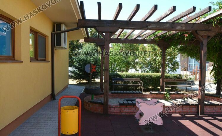 Общностният център в Хасково търси подкрепа от доброволци за изграждане на сензорна градина 