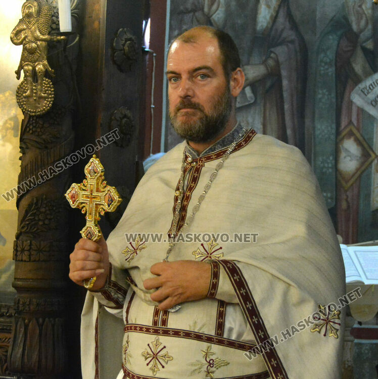 Литургия и освещаване на първото грозде на Преображение Господне в Хасково