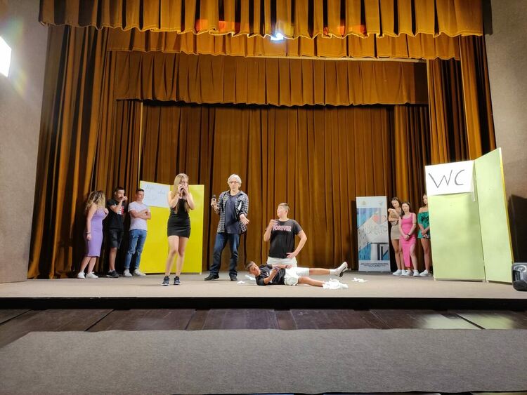 В Чепеларе се изявяват младежи от няколко града, обединени против зависимостите