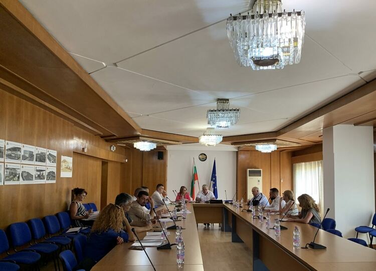 Партиите не се споразумяха кой да е шеф на РИК в Смолян, ЦИК ще решава