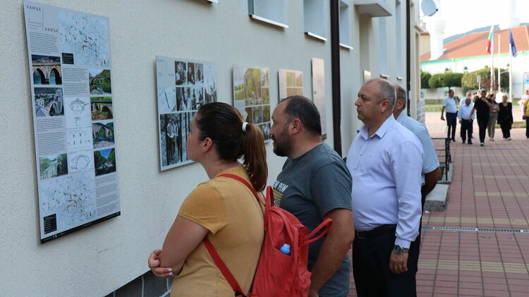 С откриване на три изложби започнаха Дните на Ардино 2022